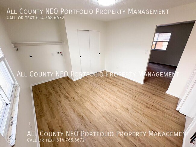 Building Photo - 231 Hamilton Ave