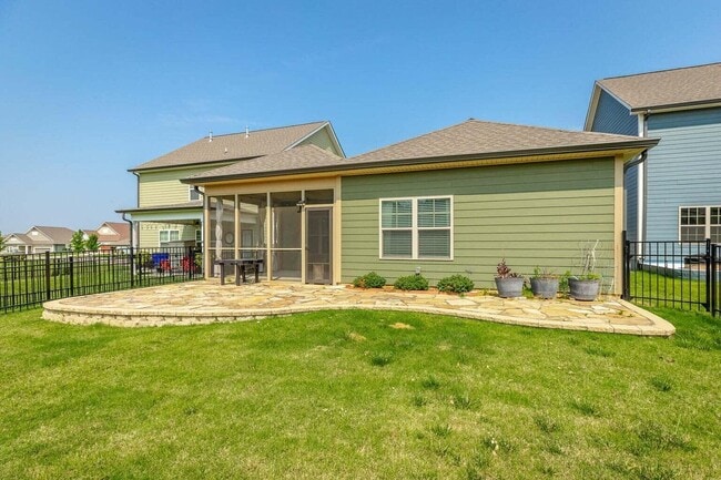 Building Photo - 5038 Shelterwood Dr NE