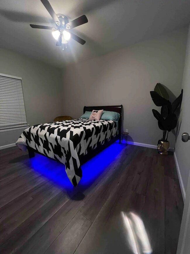 Bedroom 3 - 4616 Galesburg St