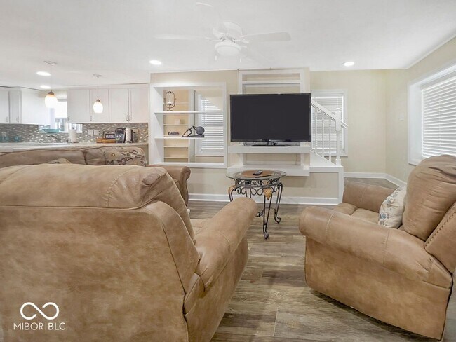 Building Photo - 2600 S Bryan St