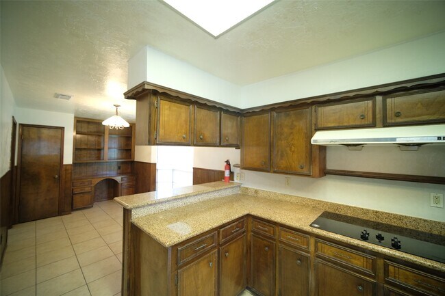 Building Photo - 12403 Bexley Dr