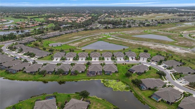 Building Photo - 3533 Lakewood Blvd