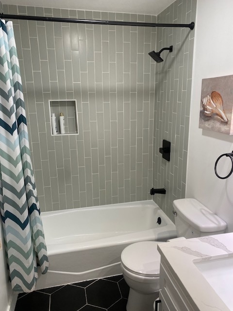 Building Photo - 213 Moonstone St