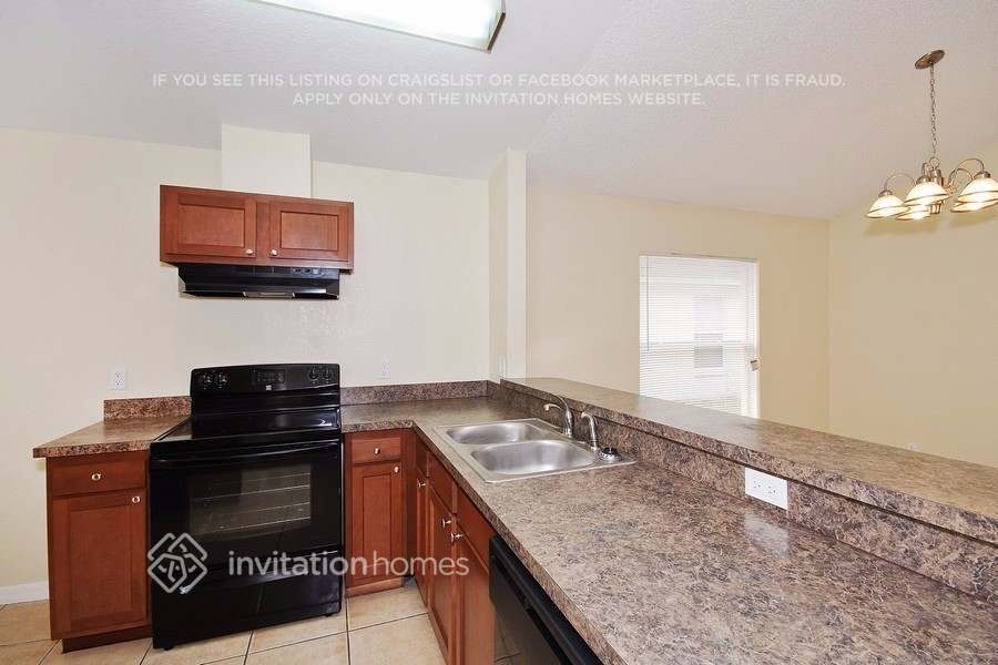 Building Photo - 314 S Observatory Dr