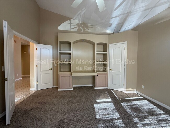 Building Photo - 3646 N Katmai