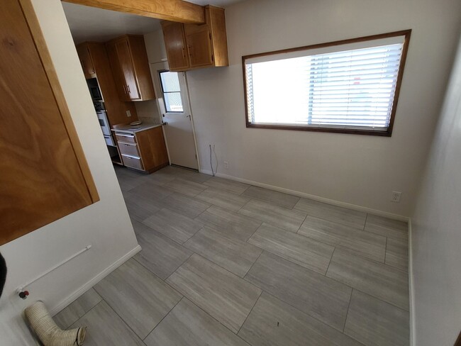 Building Photo - Beautiful Remodeled 3bd 2ba House in Wiseburn district