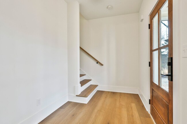 Building Photo - New Construction Rental WALKABLE to Downtown Senoia!