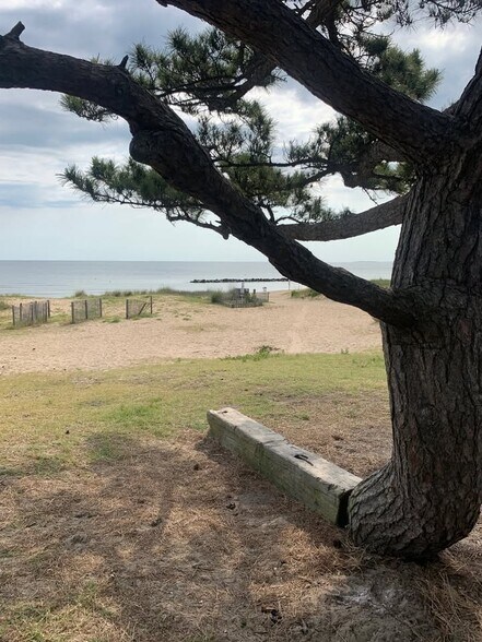 Building Photo - 152 Slate Rd