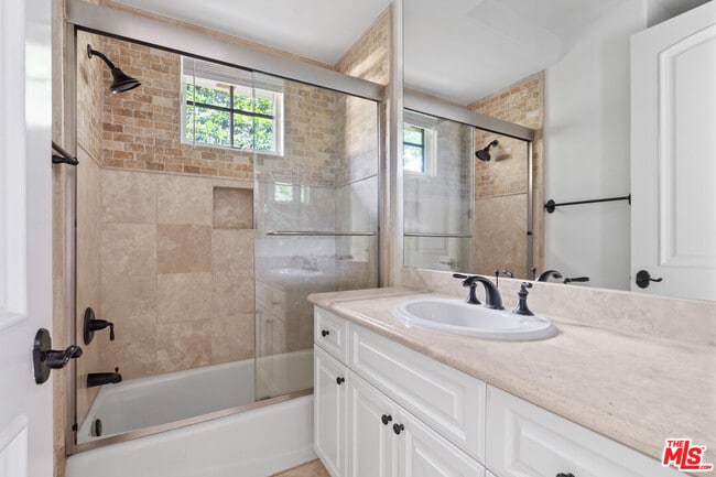 Building Photo - 3697 Benedict Canyon Ln