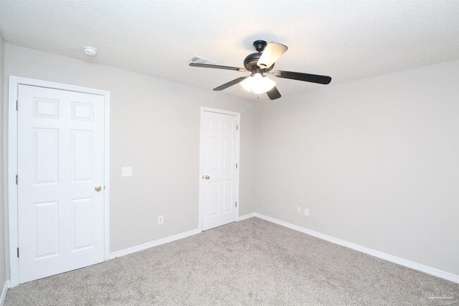 Building Photo - 6854 Cedar Ridge Cir