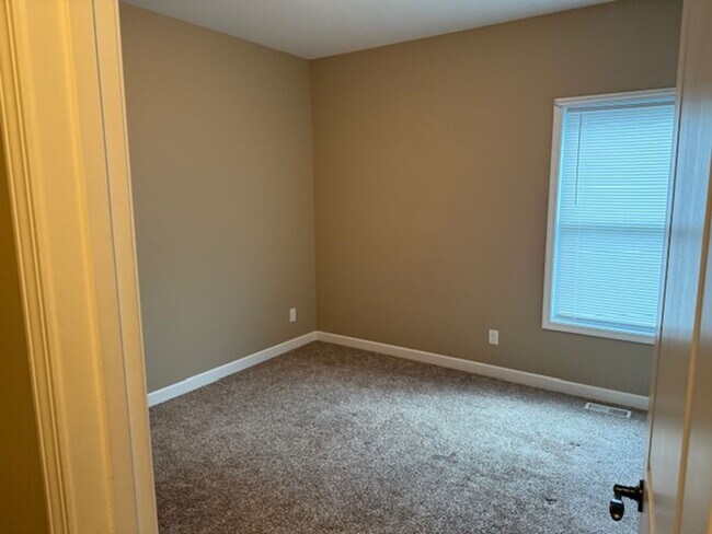 Building Photo - 1625/1627 Magnolia