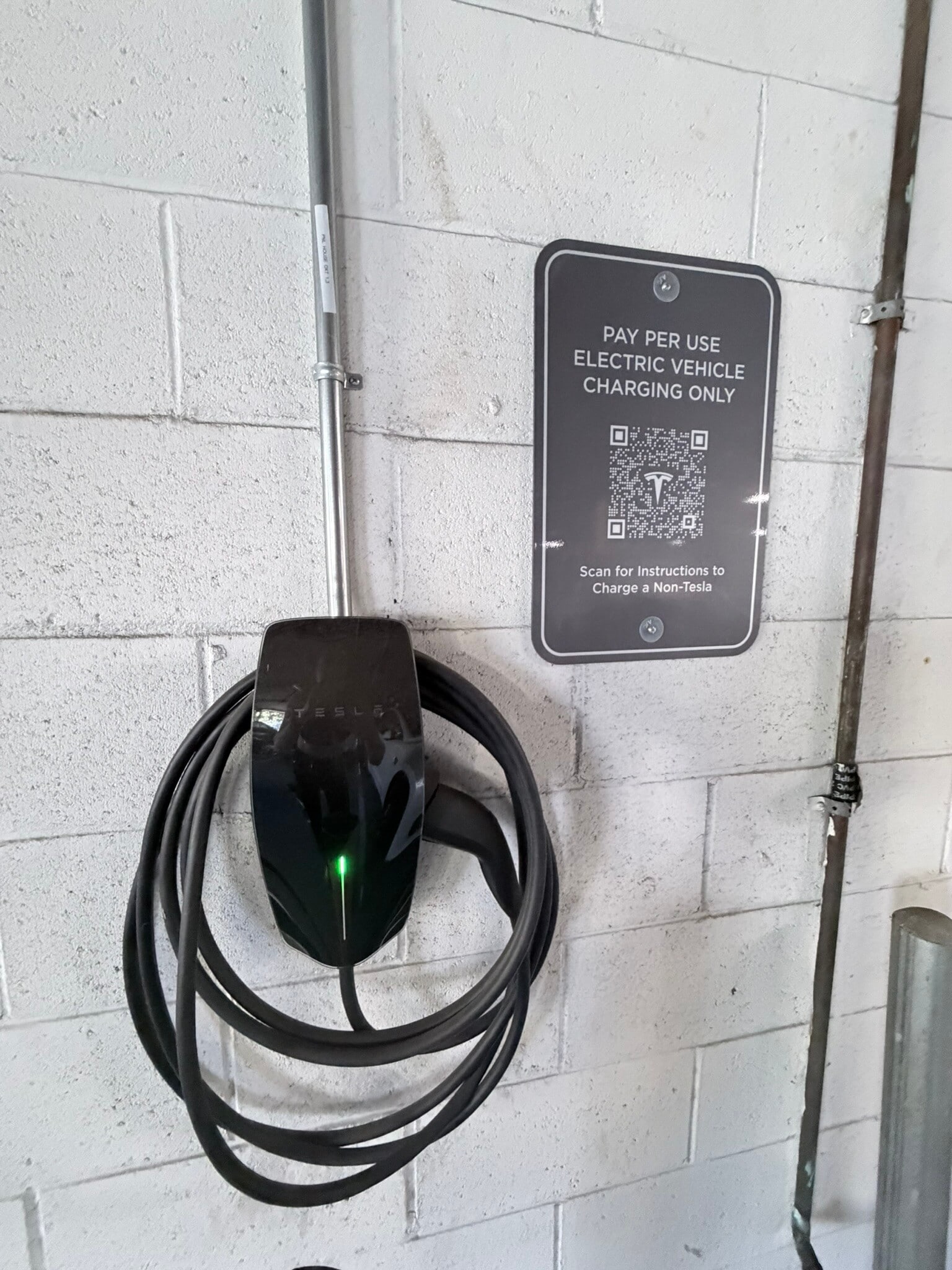 Building Photo - 1430 Colby Ave