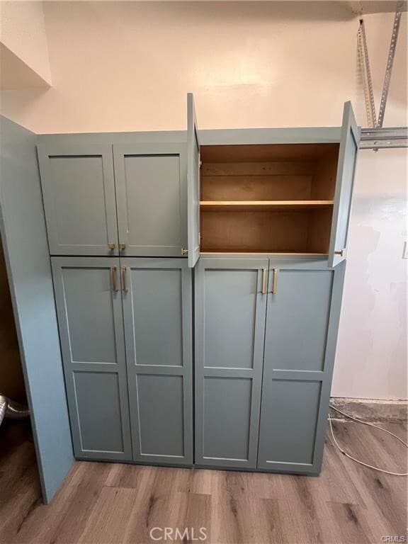 Building Photo - 12213 Pine St