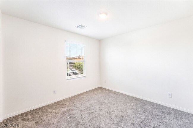 Building Photo - 410 Larksong Ave