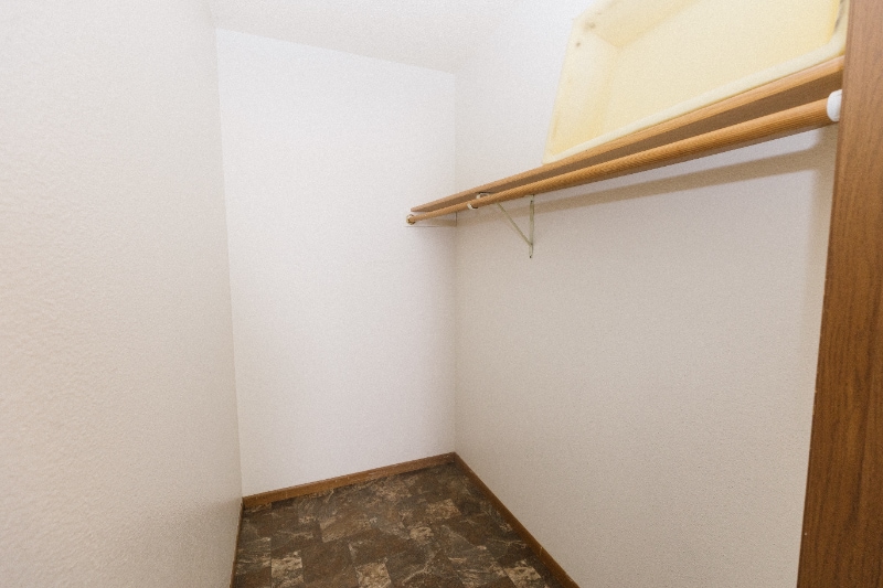 Building Photo - 1415 14th Ave E