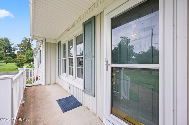 Building Photo - 151 S Main St
