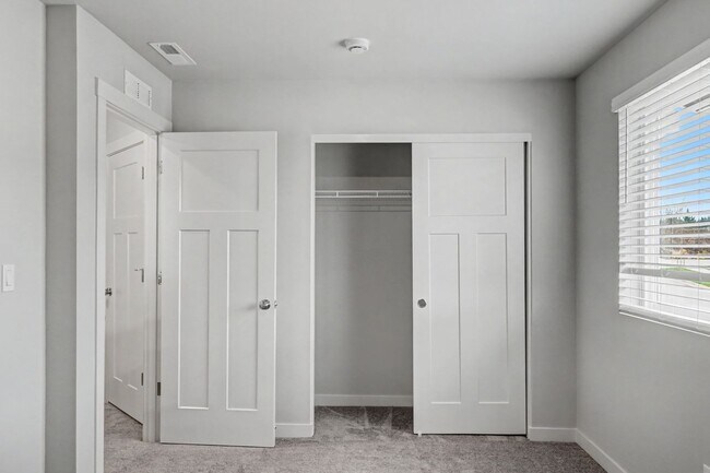 Building Photo - Spacious New Construction 4 Bed, 2.5 Bath Home in Coburn Terrace