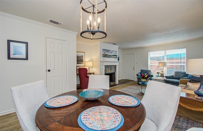 Building Photo - 15309 Kingfield Dr