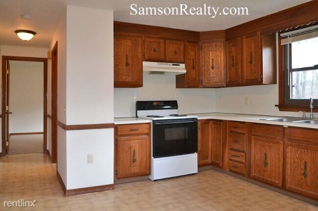 Building Photo - 2 br, 1 bath House - 25 Lunn St