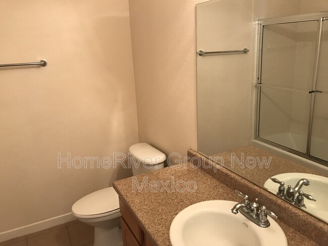 Building Photo - 2148 S Ensenada Cir SE