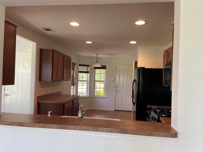 Building Photo - 7414 Birmingham Forest Dr