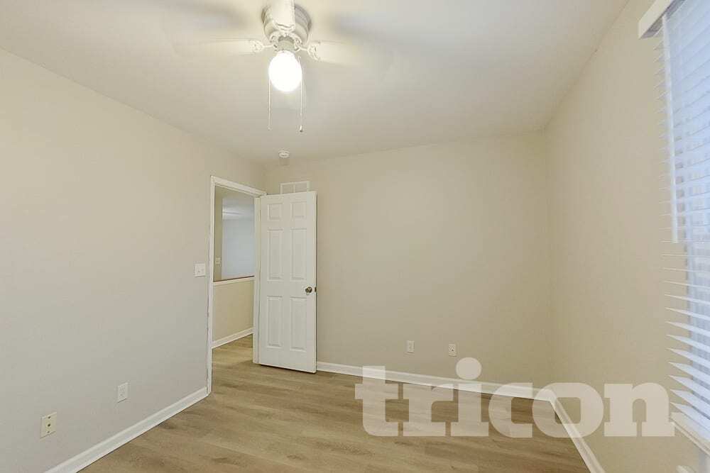 Building Photo - 4 Sapphire Ct