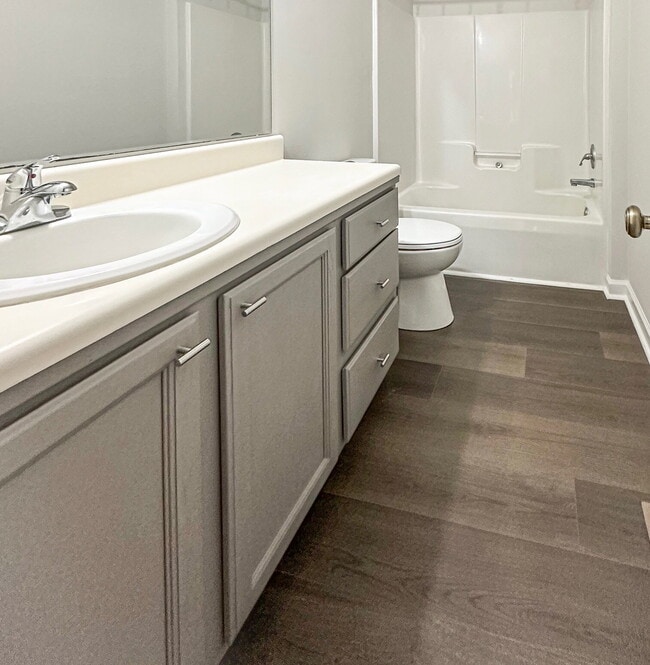 Building Photo - Peaceful One-Story Retreat in Franklinton, NC