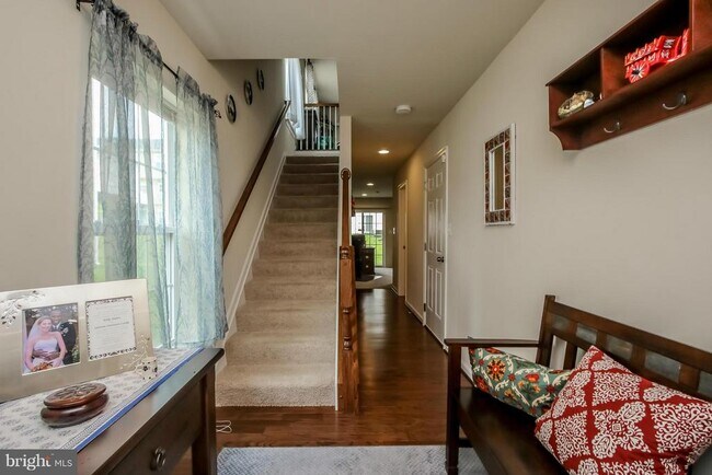 Building Photo - 7532 Briargrove Lane