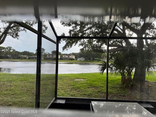 Building Photo - 6946 Hammock Lakes Dr