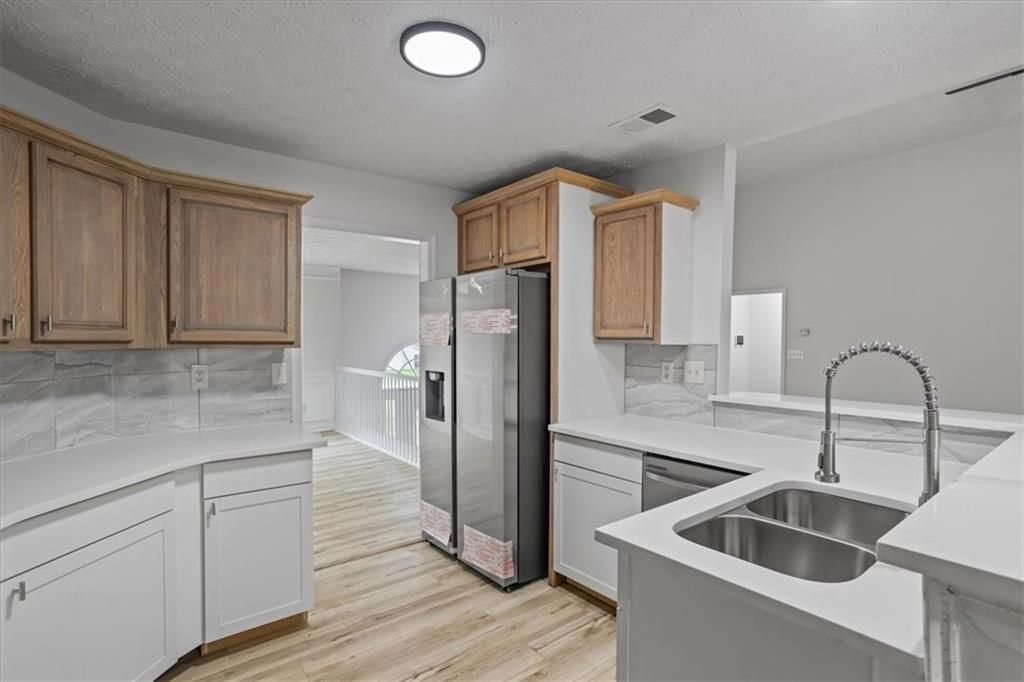 Building Photo - 75 Havenwood Ln