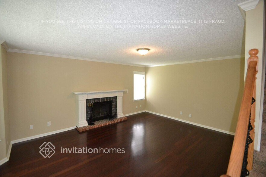 Building Photo - 6175 Golden Landing