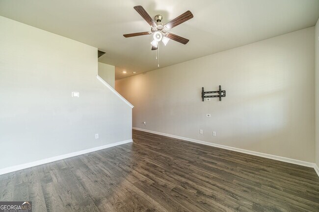 Building Photo - 95 Mead Ct