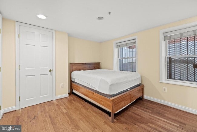 Building Photo - 1312 Euclid St NW