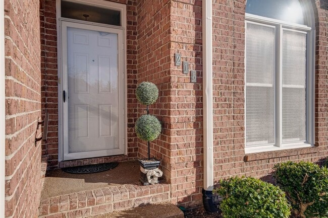 Building Photo - 218 Stoners Glen Ct