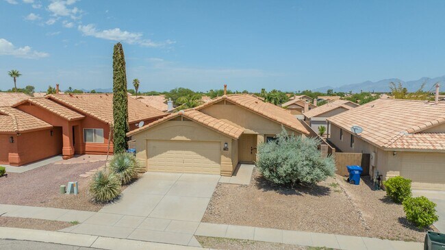 Primary Photo - 4 Bedroom 2 Bathroom