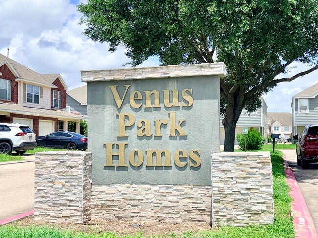 Building Photo - 12505 Venus Park Ln