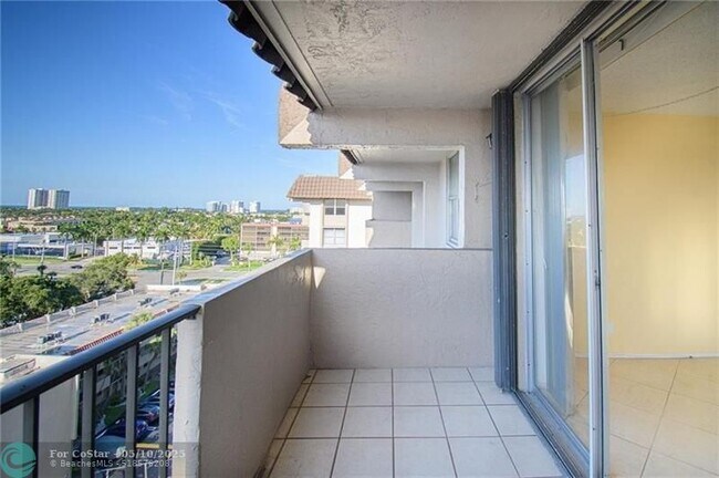 Building Photo - 777 S Federal Hwy