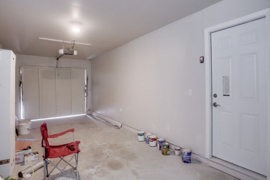 Building Photo - 16720 Callado Ct
