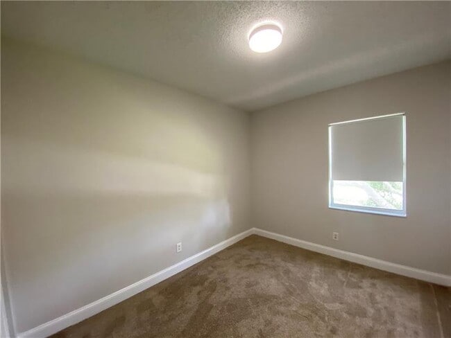 Building Photo - 16045 Emerald Cove Rd