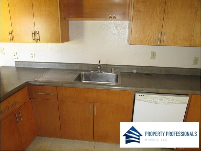 Building Photo - 3 bedroom in Waiakea!