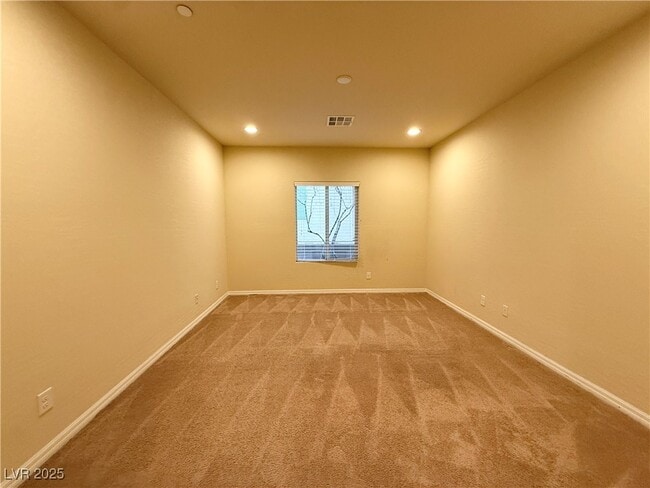 Building Photo - 2600 Bechamel Pl