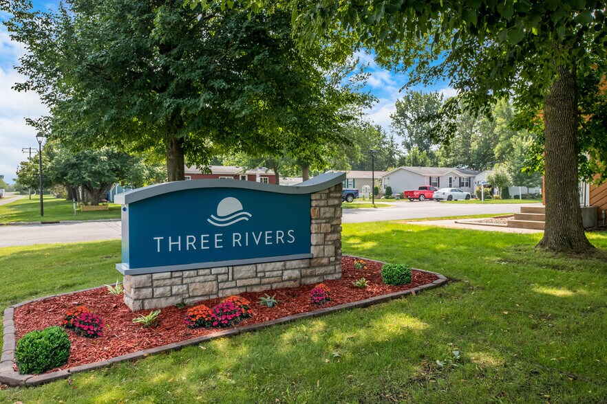 Building Photo - 74 Meggan Dr