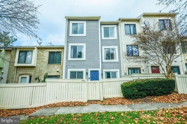 Building Photo - 9316 Jarrett Ct