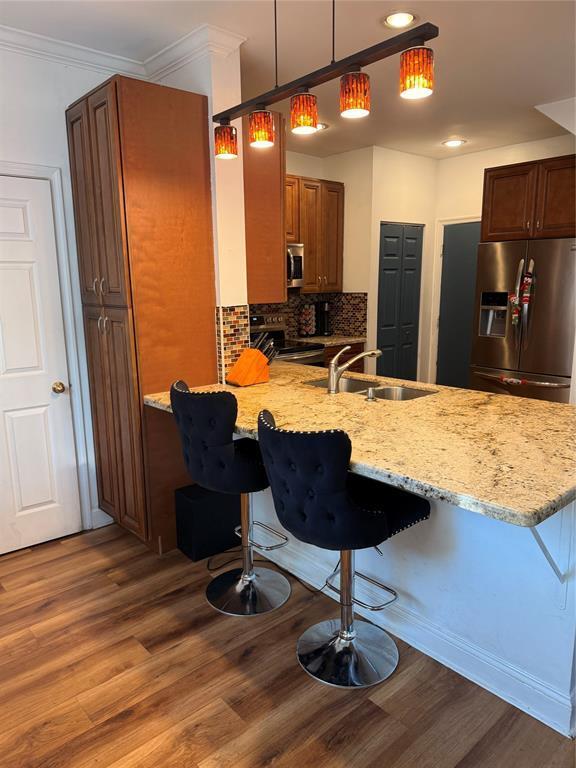 Building Photo - 4758 Lago Vista Dr