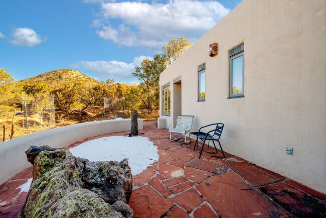 Building Photo - 1015 Foothills Trail