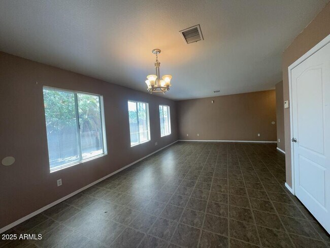Building Photo - 1285 Leon Way