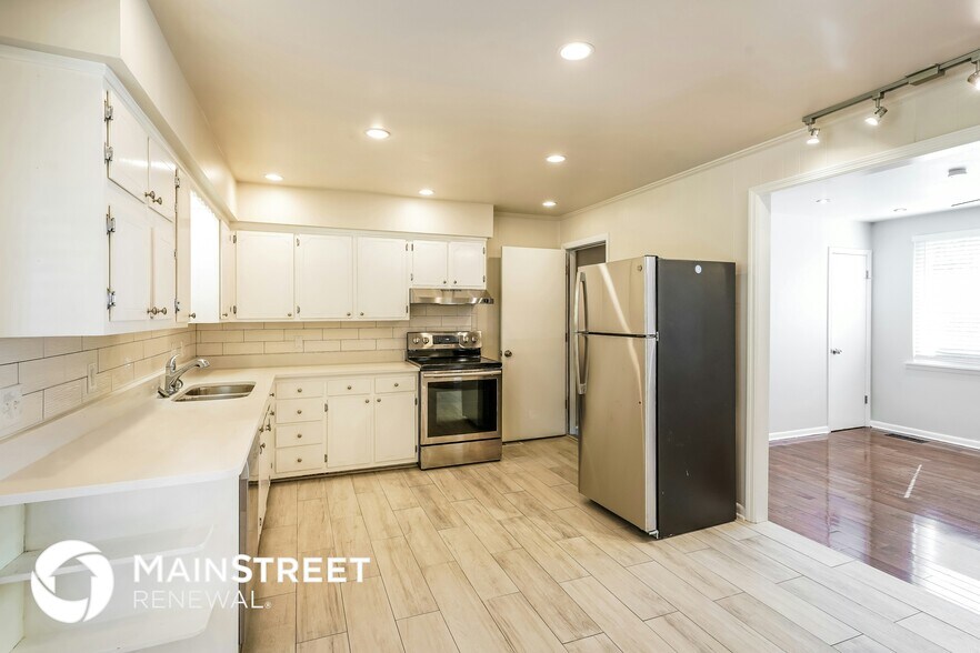 Building Photo - 3804 Scotwood Dr