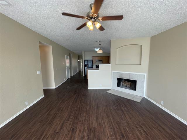 Building Photo - 1611 Columbia Dr
