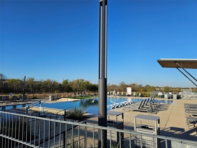 Building Photo - 7402 Taylor Knoll Ct