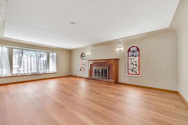 Building Photo - Home for Rent in Santa Clara